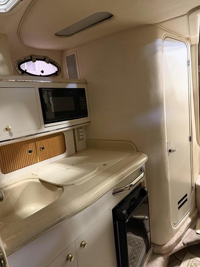 Used 1999 Sea Ray 290 Sundancer Series