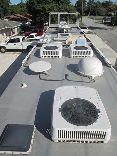 Used 2005 Farber Specialty Command Center Trailer