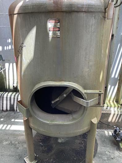 Used Used Enerfab 300 gallon stainless steel tank