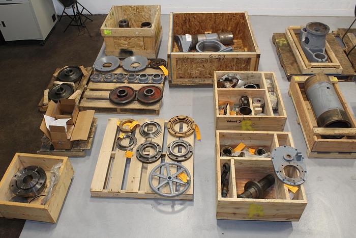 Refurbished Beloit DD2000 Series 38" Refiner #44091