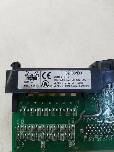 Used AUTOMATION DIRECT D2-08ND3 PLC INPUT MODULE 12-24 VDC