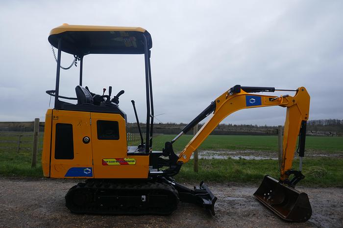 Used 2018 JCB 15C-1