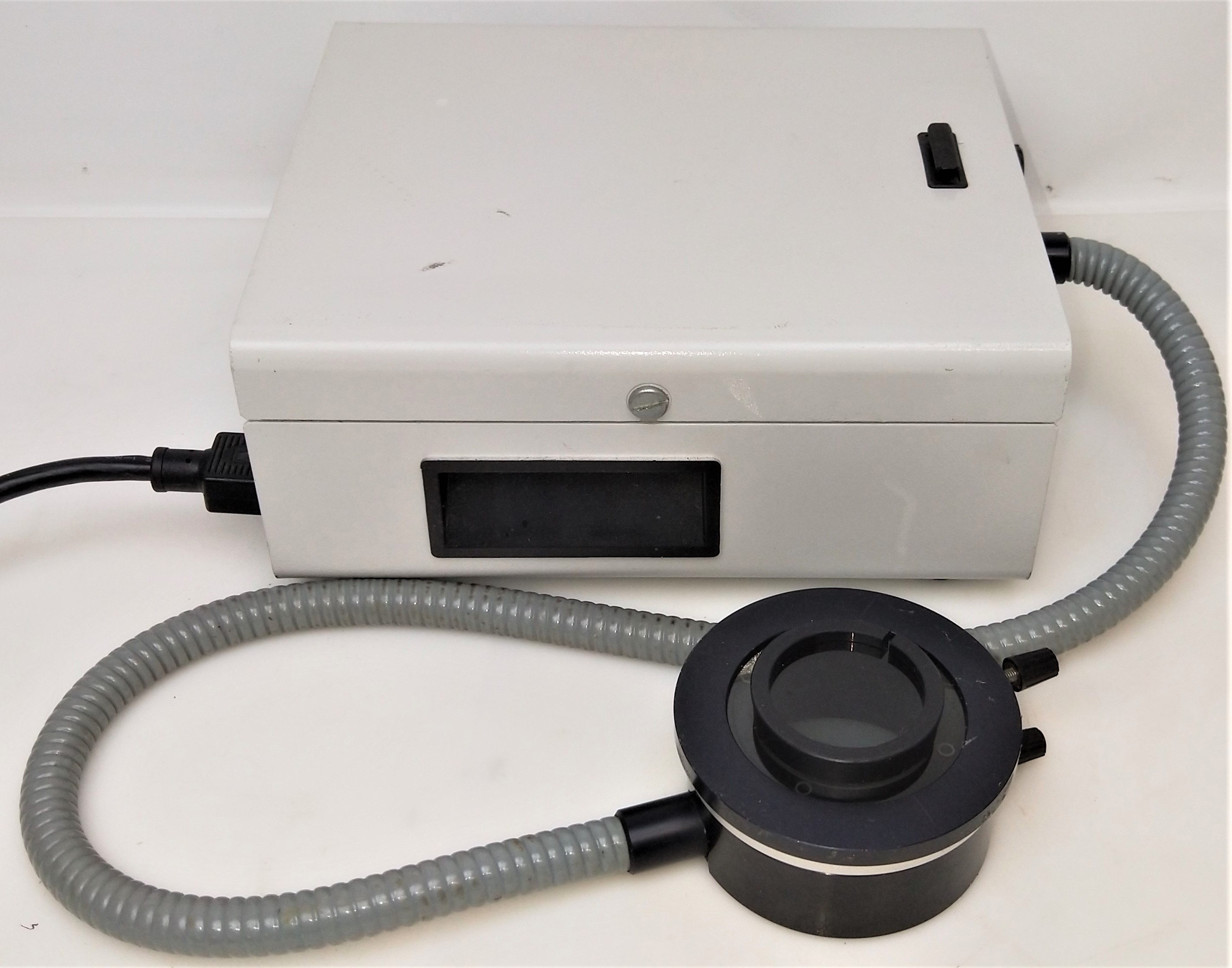 Used Volpi Intralux 5000-1 Cold Light Source