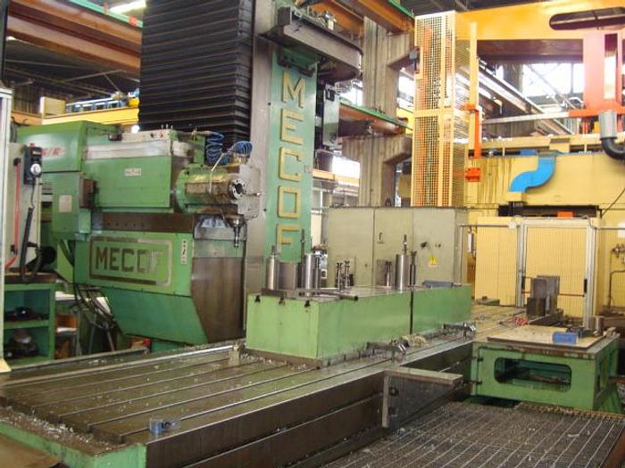 Usato FRESATRICE A BANCO FISSO MECOF CS 105 G CNC