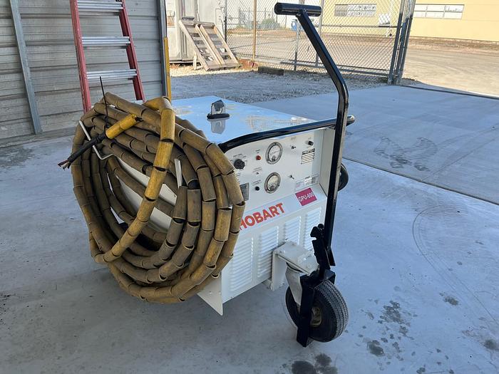 Used Hobart 600. 28 V Rectifier Ground Power Unit
