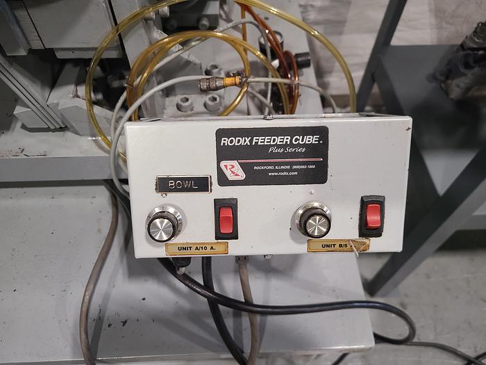Used  Draft - Mid - West Feeder Rodix Feeder Cube Plus Series