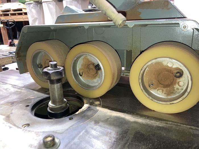 Used DELTA 36-836 3-ROLL FEEDER