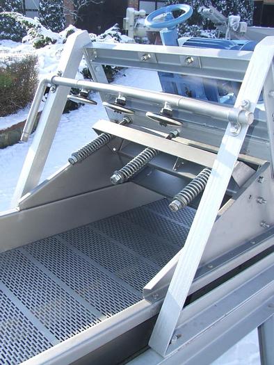 Used Przenośnik wibracyjny z ociekiem, produkcji "FEMIA"