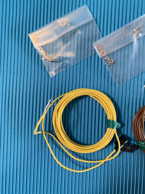 Used Sunx Photoelectric PE Screen Wafer Detection Proximity Sensor SS2-300E