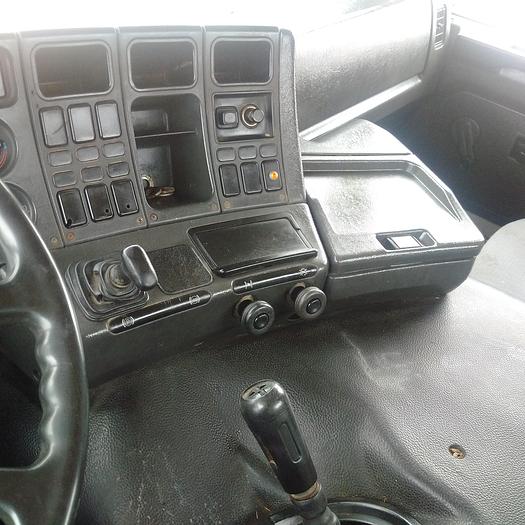 Usado 1997 SCANIA P 93M 210 flatbed truck