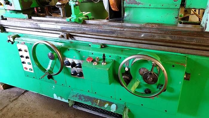 Used Tos BHU 40A Cylindrical Grinding Machine