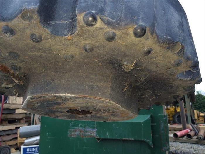 Used DHD 112 SHANK, 12" X 23", DOMED BUTTONS