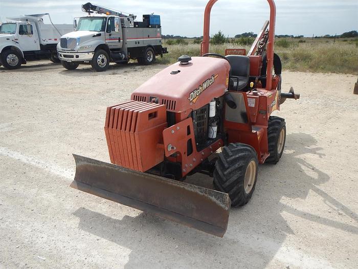 Used 2014 DITCH WITCH RT45