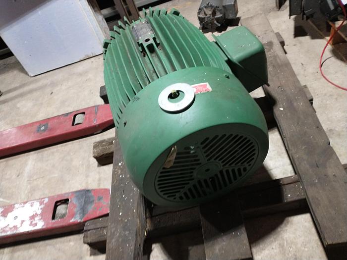 Used TOSHIBA EQP 3PH 40HP WEG Electric Motor 208-230-460 VAC 1175RPM GH0-0