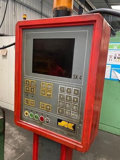 Utilisé Presses à double frappe avec roulage 