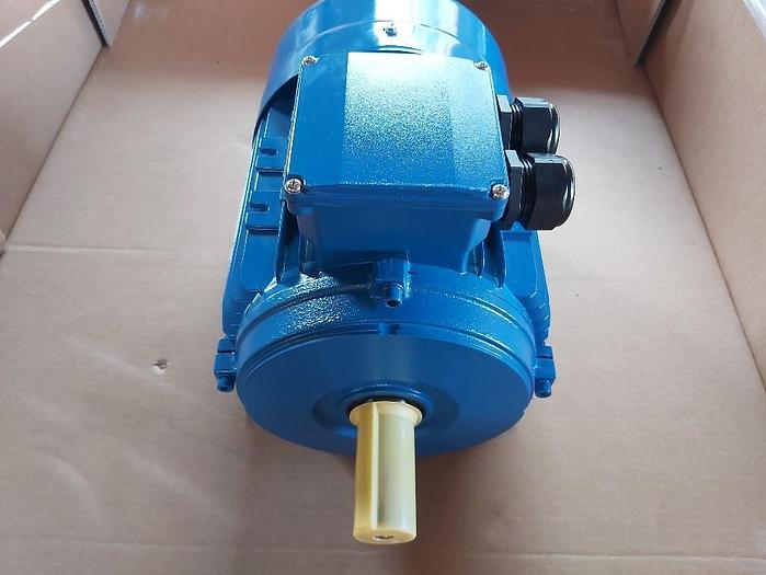 Energiespar Elektromotor mit Fuss, JSAA 132S1-2-IE3, 5,5 KW, 2920 rpm, Pfeiffer, neu -40%