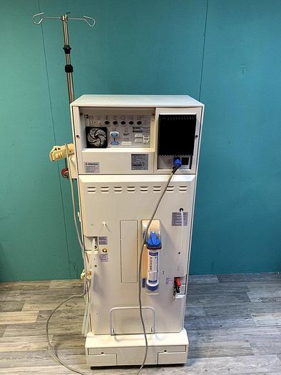 Used Fresenius Medical Care 4008E (Option H) Dialysegerät