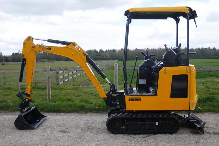 Used 2018 JCB 15C-1