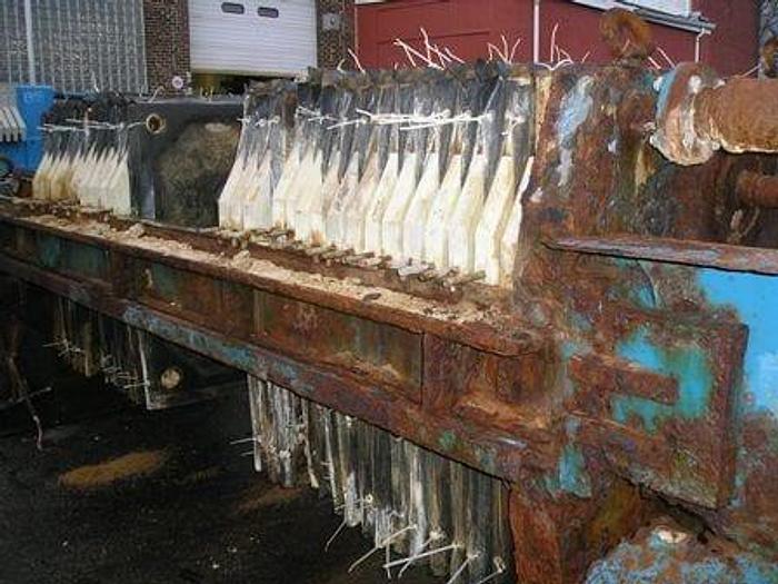 Used 24 CU. FT. PERRIN FILTER PRESS – POLYPRO. – 1000 MM