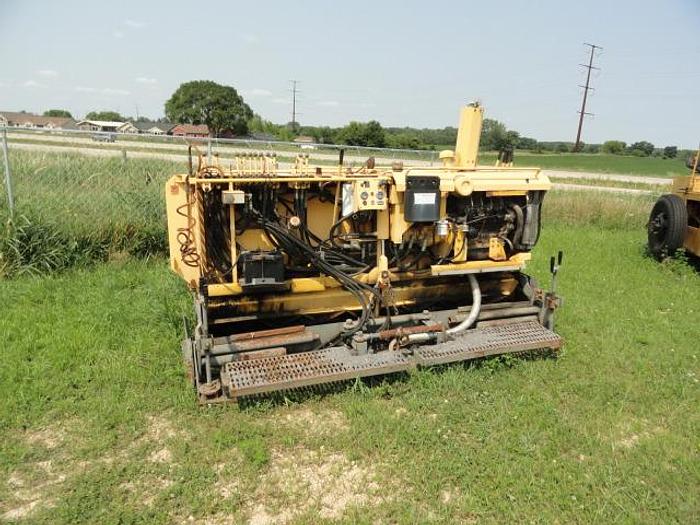 Used GEHL 1694 Paver