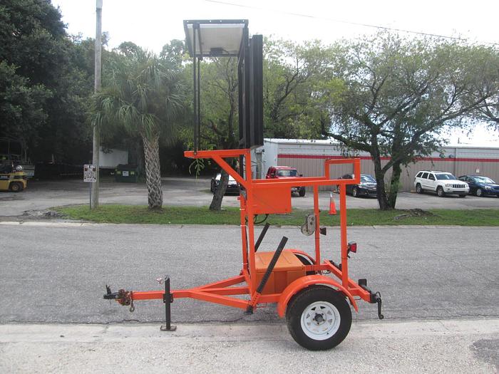 Used Ver-Mac PCMS 548 Portable Message Board