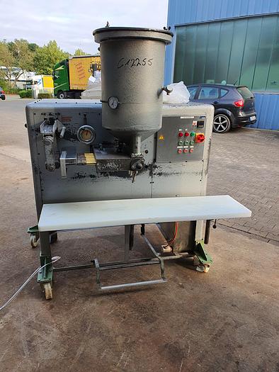 Used used Dosing and filling machine AWEMA Type MKD-180, built in 1981.