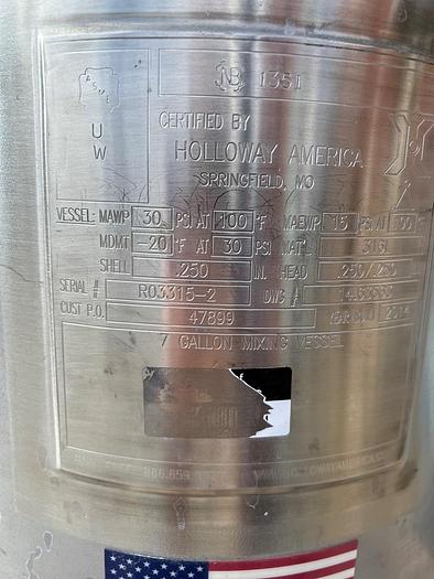 Used Tank, 7 Gallon, 316L Stainless steel, 30 PSI, FV, Holloway #S744744