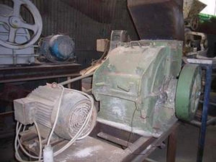 Usato Mulino a martelli LORO E PARISINI mod. MAGUT 044