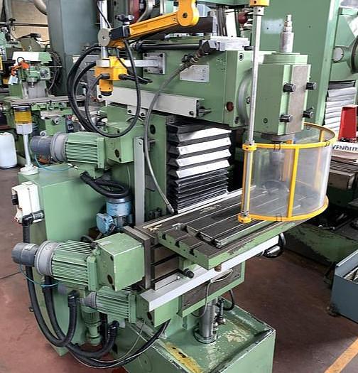Ottime Fresatrice per Attrezzisti CB FERRARI M2