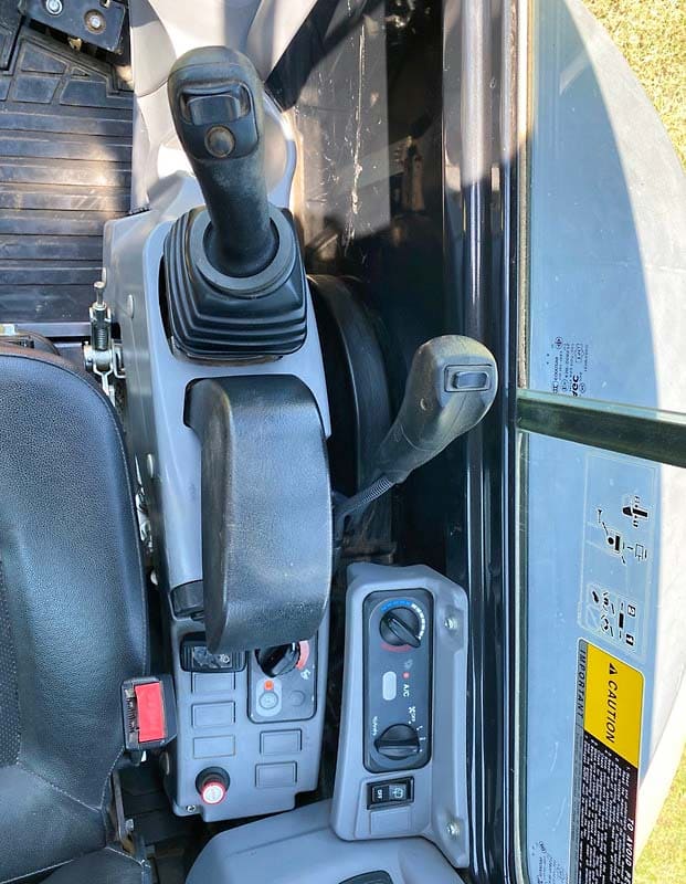 Used Kubota U35-4 - Mini Excavator - 2013