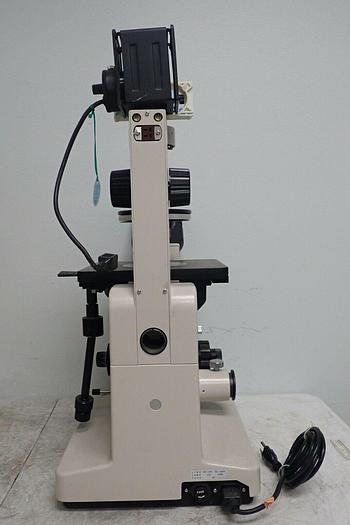 Used Nikon Diaphot Inverted Microscope with 4 Objectives HMC20 LWD 0.4NA 160/0-2