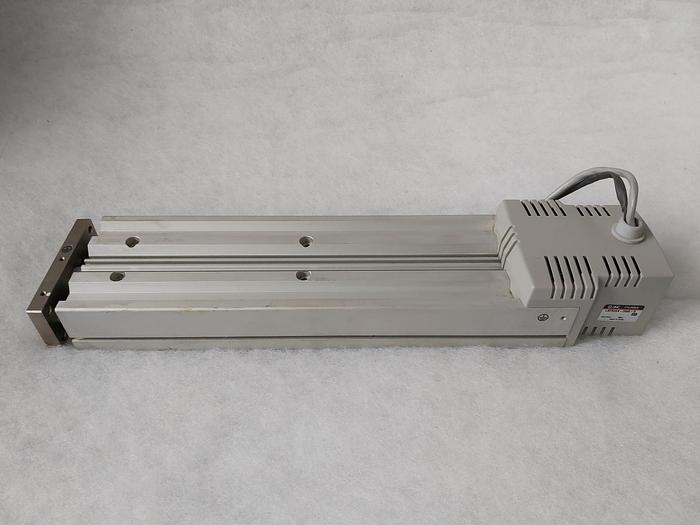 Gebraucht Kompaktschlitten mit Führungsstange, Motor driver LXPB2SA-200S-Q, SMC,  gebraucht-Top