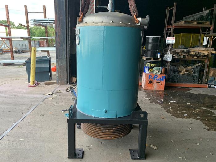 Used BLACK CLAWSON UV-400 PRESSURE SCREEN STAINLESS STEEL, PERFORATED BASKET