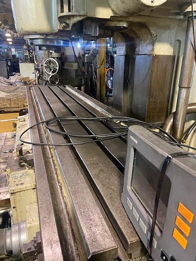 Used Cincinnati Vertical Mill #550-20 