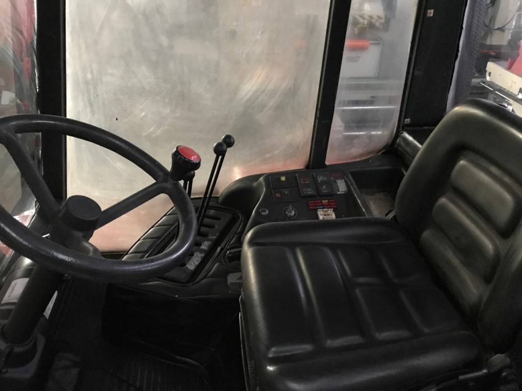 Usato 1997 Sollevatore a gasolio marca Lugli modello 70CE