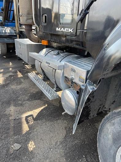Used 2017 Mack Granite CTP 713