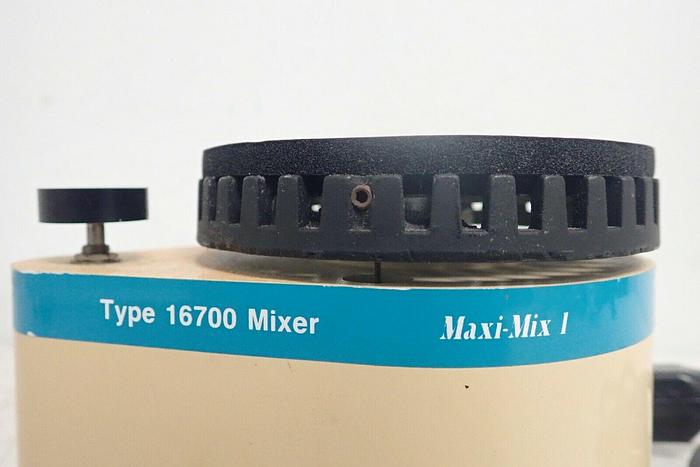 Used Barnstead Thermolyne Model M16715 Type 16700 Maxi-Mix 1 Mixer