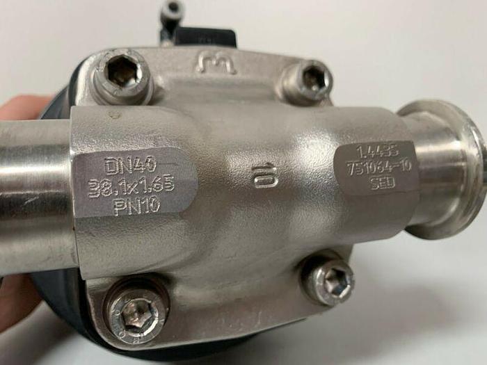 Used SED 751064-10 Diaphragm Actuator w/ 1.5" Stainless Steel Fitting