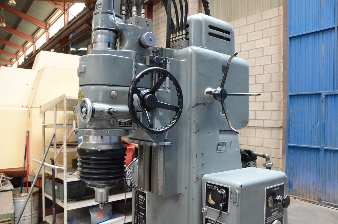 Usado MOORE Nº 3 Rectificadora de Coordenadas #4358