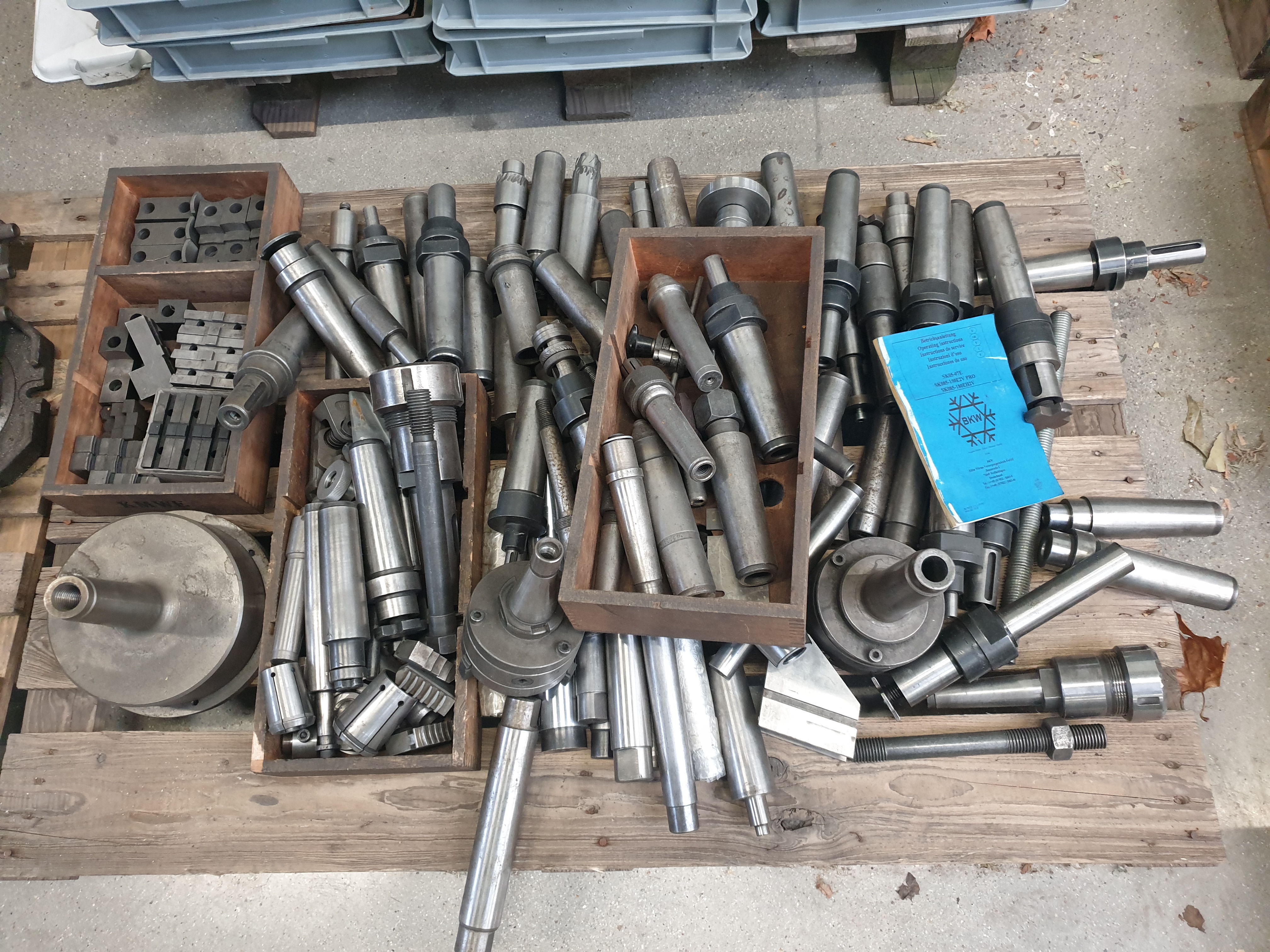 Used Schutte WU32 - Grinding - 1983