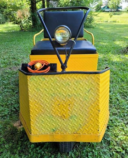 Used 2002 Taylor Dunn SS536