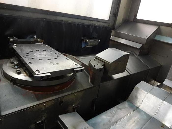 Utilisé Centre d’usinage horizontal bi-palettes Mazak H630 NX