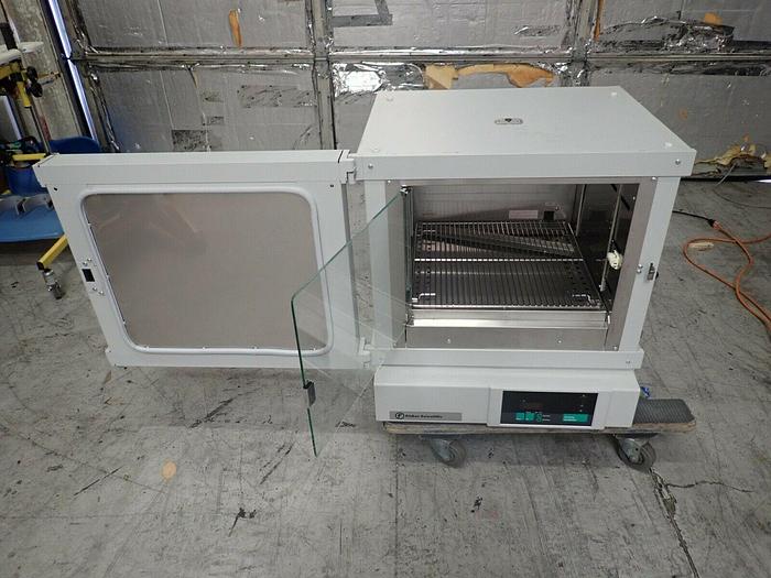 Used Fisher Scientific 11-690-625F Model 625F Isotemp Forced-Air Incubator