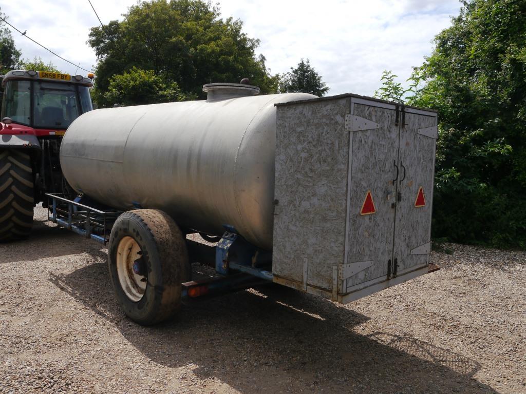 Used 3000L Sprayer Bowser