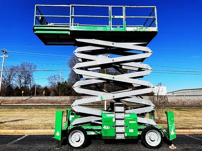 Used 2014 Genie GS-5390RT Rough Terrain Scissor Lift, Diesel, 4 x 4