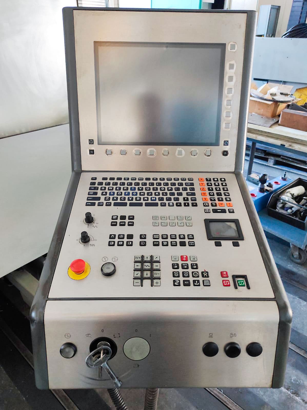 Used Deckel Maho DMC 64V linear - Vertical Machining Centres - 2002