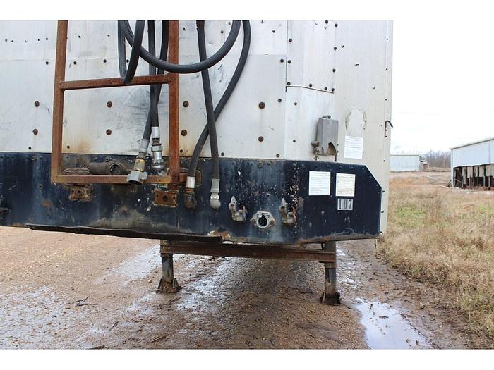 Used 1985 Peerless LSI walking floor