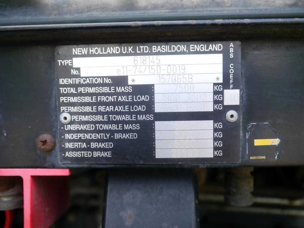 Used New Holland TS115 4wd Tractor