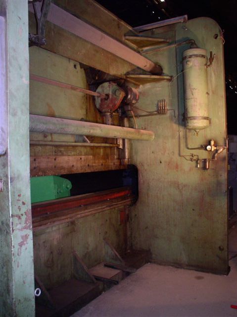 Used 12' x 250 Ton Verson Model B1110-250 Press Brake