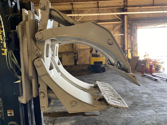 Used 60" CASCADE ROLL CLAMP MODEL 90F-RCS-21C